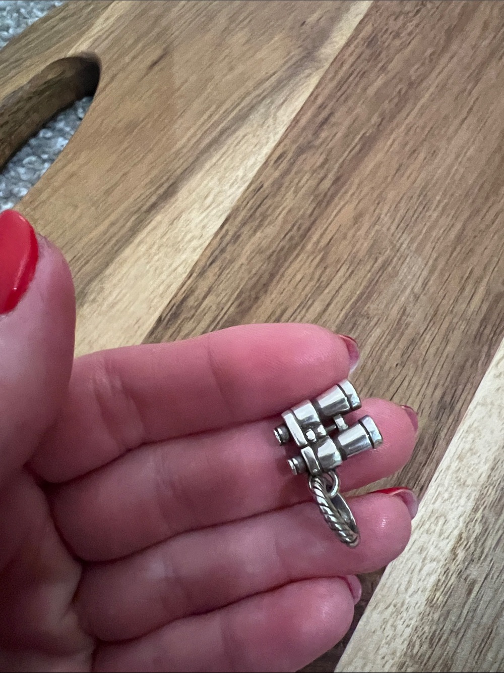 Silver Binoculars Charm Pendant - Picture 8 of 8
